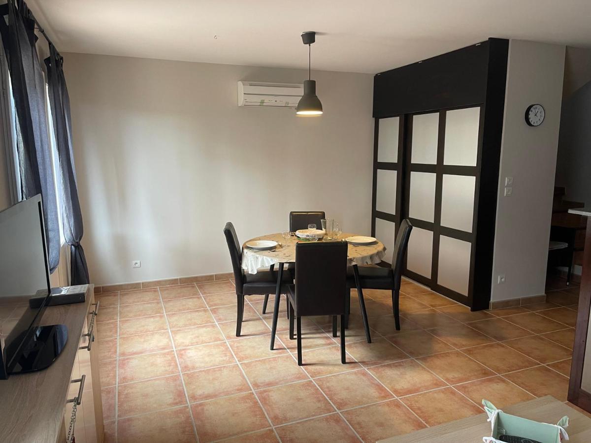 Chez Laura Pres Du Pont D'Arc Villa Salavas Dış mekan fotoğraf